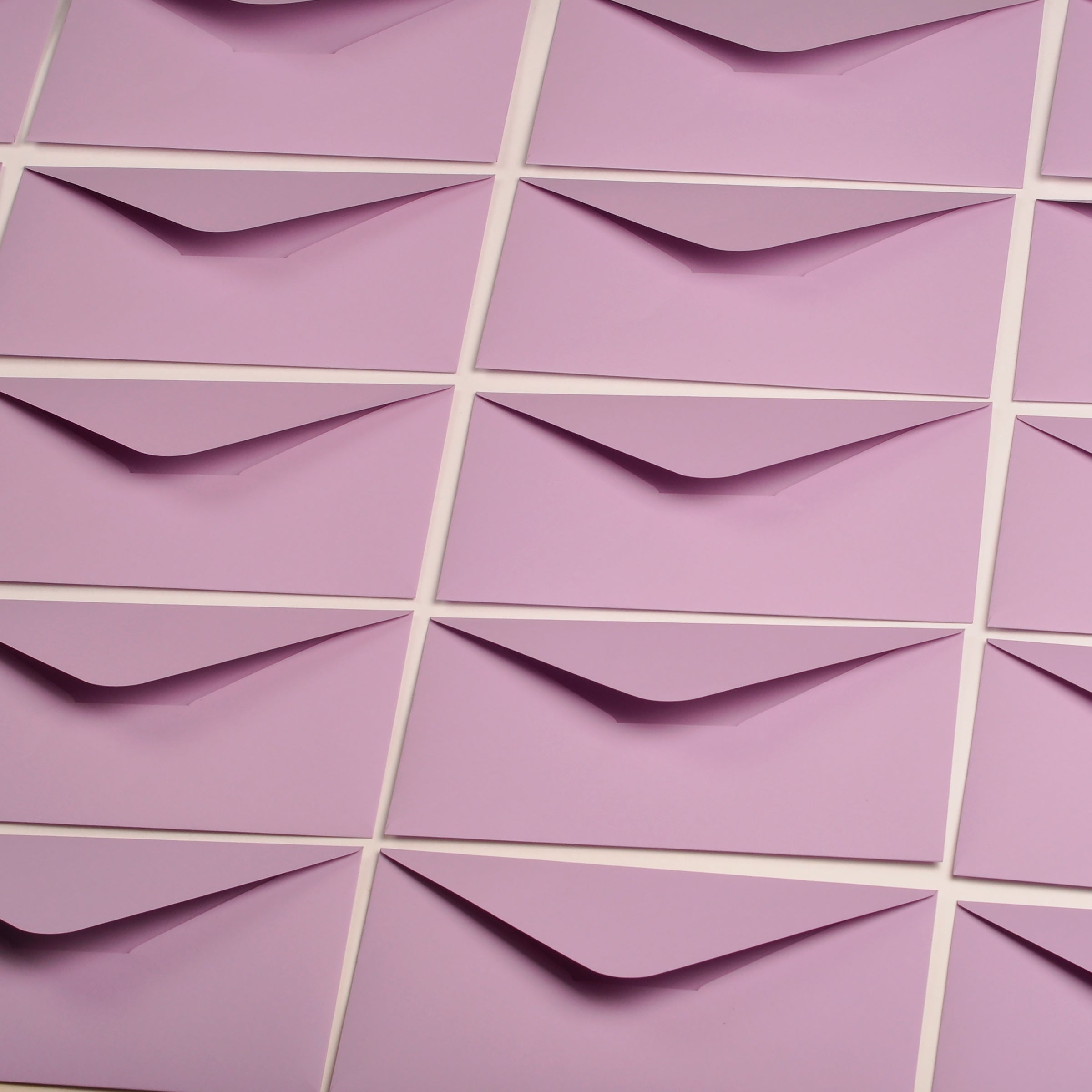 Лавандовий Конверт DL 220 x 110 мм з трикутним клапаном